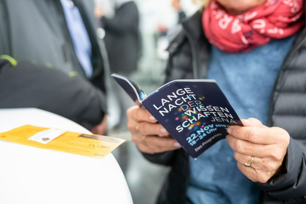 The next Long Night of the Sciences will take place on November 25, 2022 in Jena. We are looking forward!